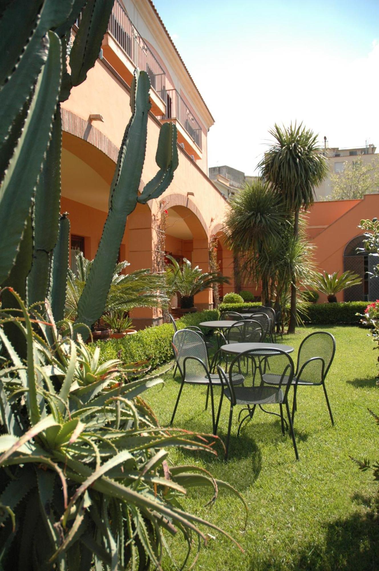 Hotel Locanda Dei Trecento Sapri Exterior foto